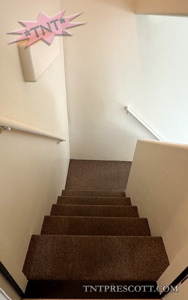 Building Photo - Home in Haisley Homestead HOA ~ COMP HOLD