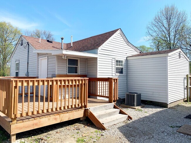 Building Photo - Move in Ready...346 Virginia Ave, Cottage Hills