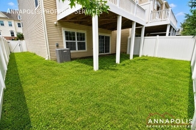 Building Photo - 1013 Red Clover Rd
