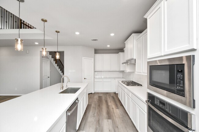 Building Photo - 1218 Raburn Run Ln