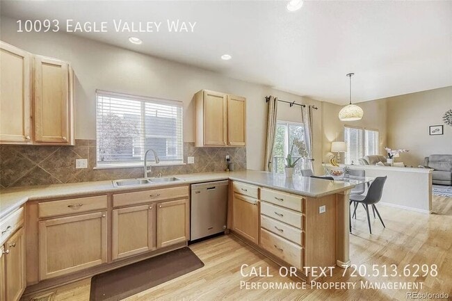 Building Photo - 10093 S Eagle Valley Way
