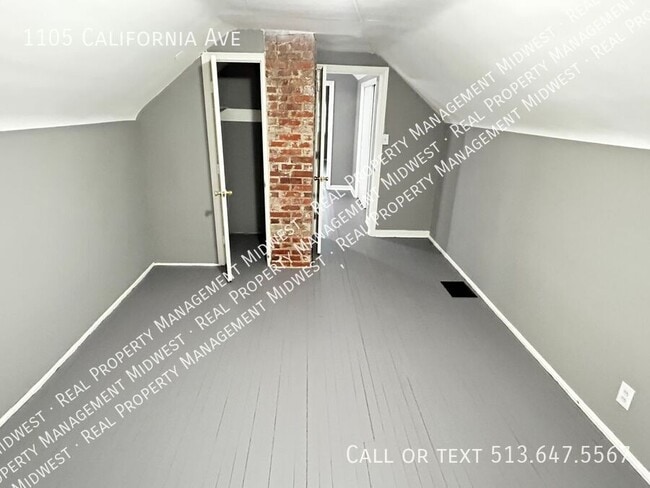 Building Photo - 1105 California Ave