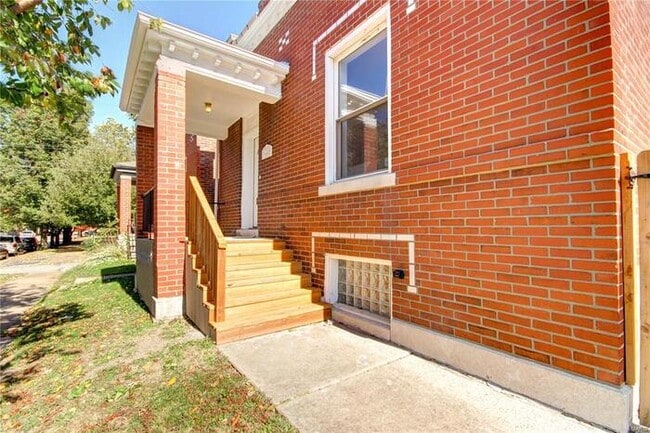 Building Photo - Fantastic 2bd/1ba home! Let yourself in!