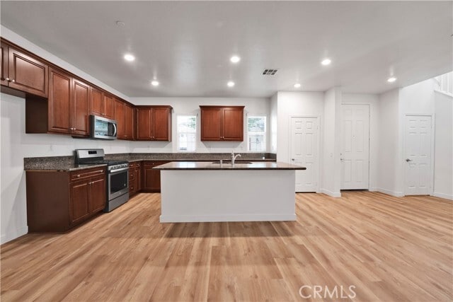 Building Photo - 7465 Galloway Ln