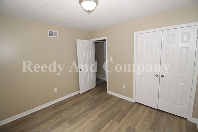 Building Photo - 4496 Green Creek