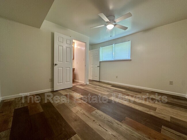 Building Photo - 3950 Arbor Pl Ln
