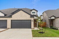 Building Photo - Move in Specials! Call Today!