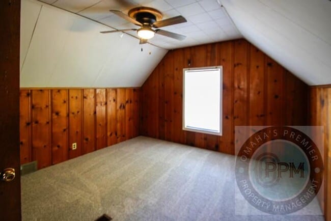 Building Photo - Spacious 4bd/2Ba Home