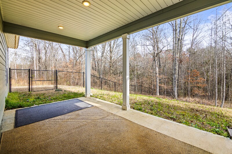 Building Photo - 317 Lucy Ln