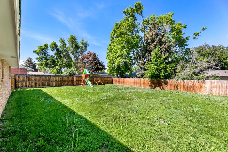 Building Photo - 1044 Briarwood Rd