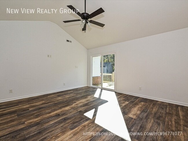 Building Photo - 1115 Crawford Rd