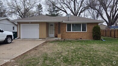 Building Photo - Single Family Home in Fridley - VIDEO TOUR...