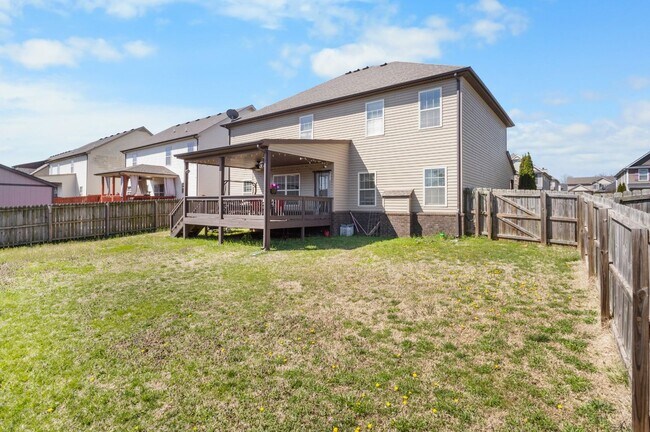 Building Photo - 121 Flat Rock Rd