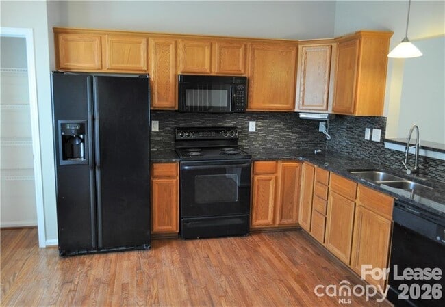 Building Photo - 11536 Destin Ln