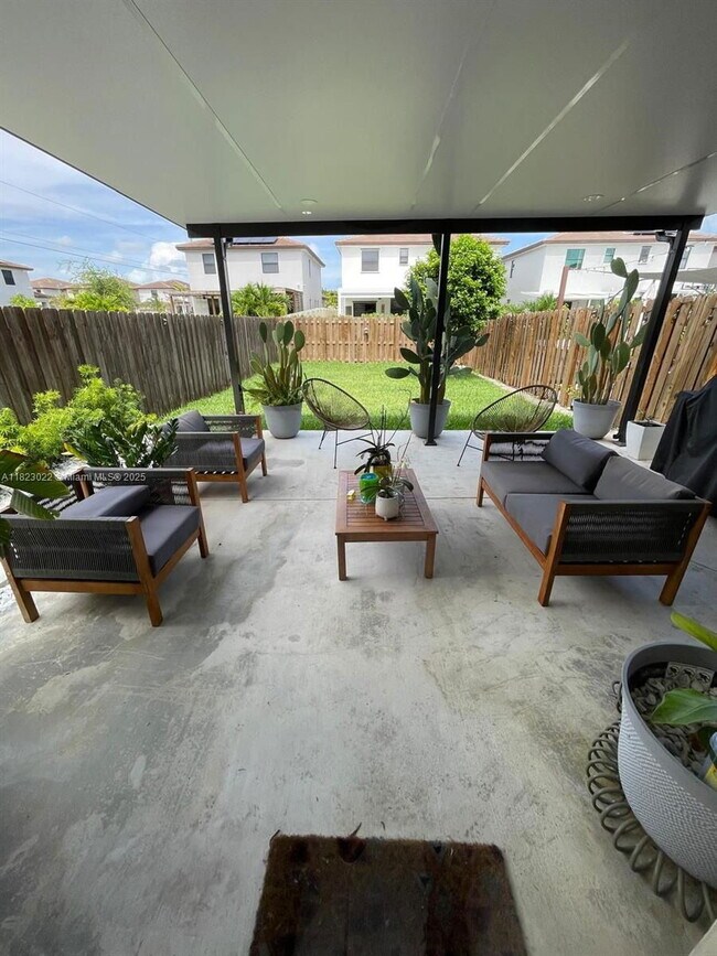 Building Photo - 25417 SW 108th Ct