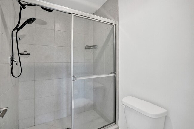 Building Photo - 4748 SW 63rd Terrace