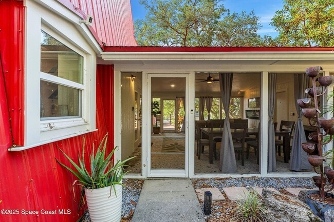 Building Photo - 1428 Rose Ct