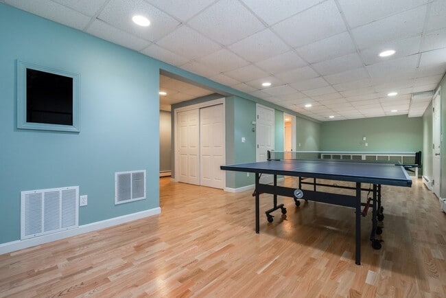 Building Photo - 18 Ladyslipper Dr