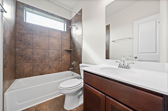 Building Photo - 8706 Sunbury Oak Cir