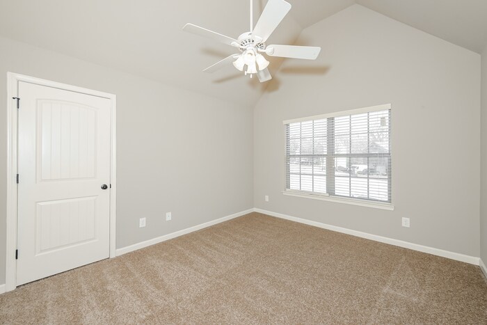 Building Photo - 9200 Bandywood Way SW