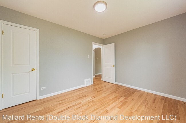 Building Photo - 4 br, 2 bath House - 2976 Olive St