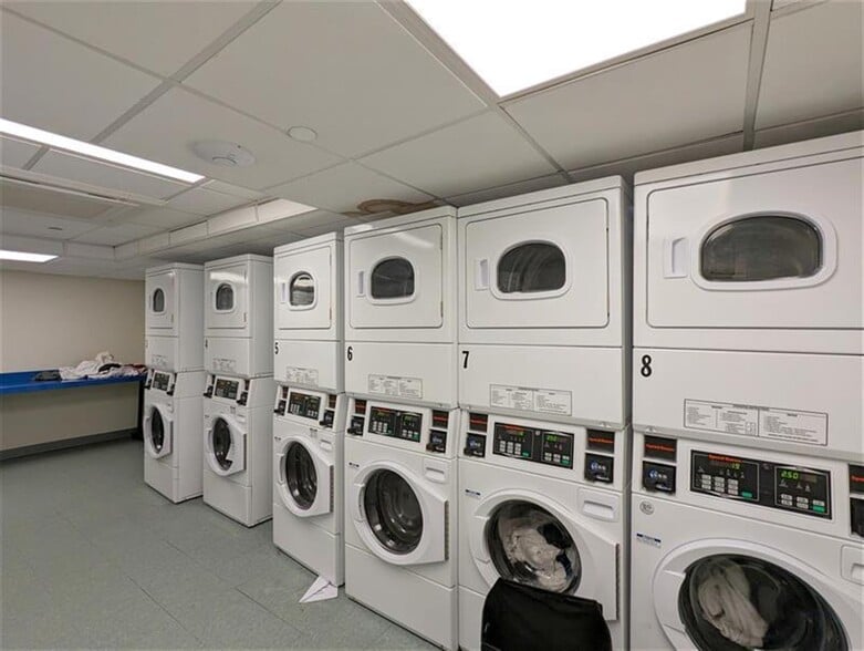 Building Photo - 7 Chauncy St