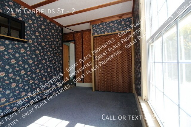 Building Photo - 2416 Garfield St