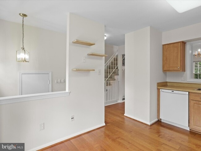 Building Photo - 2791 Grovemore Ln