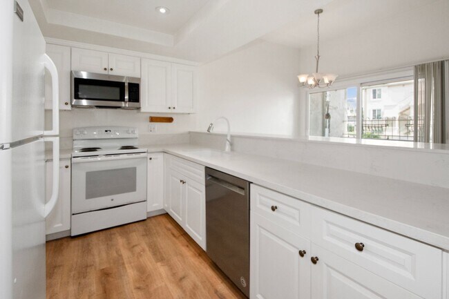 Building Photo - Long Term, Unfurnished Rental in Imperial ...