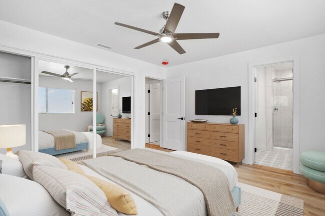 Building Photo - PALM