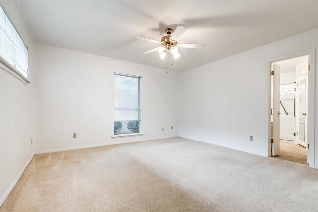 Building Photo - 20303 Hampshire Rocks Dr