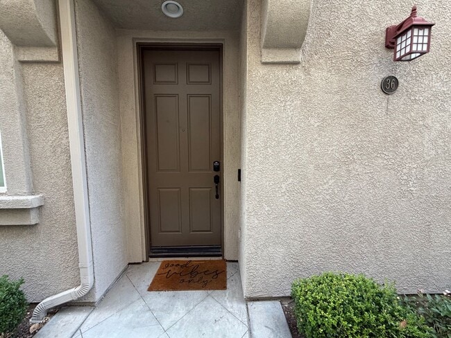 Primary Photo - Chula Vista townhouse now available for rent