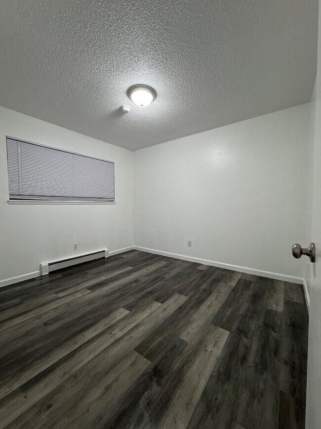 Building Photo - 1111 N L St