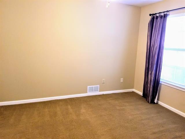 Building Photo - 1327 Royal Palm Ln
