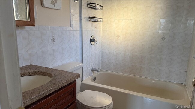 Building Photo - 87-30 Commonwealth Blvd