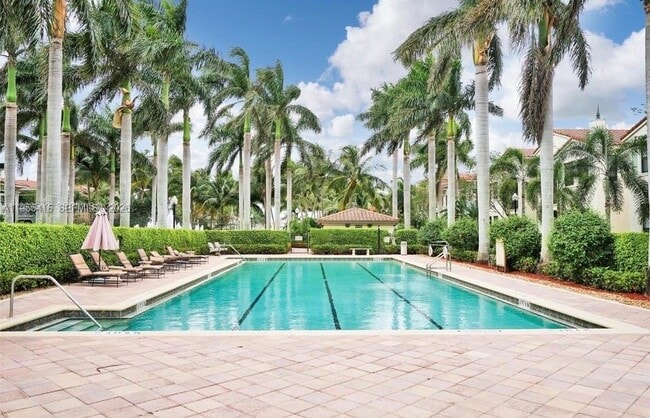 Building Photo - 12450 NW 32nd Manor