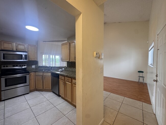 Building Photo - 3409 NW 44th St