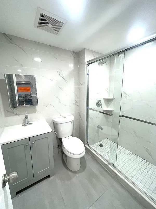 Building Photo - 2583 49th St