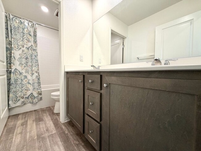 Building Photo - Stylish 4-Bedroom Solar Home Near Community Park