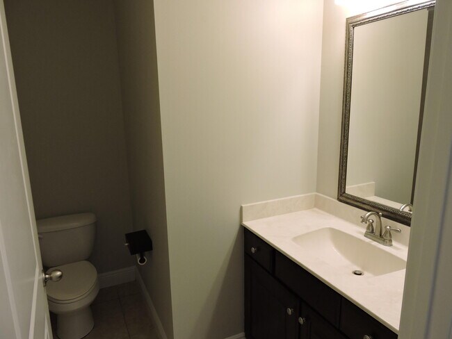 Building Photo - 4587 Ashton Cir
