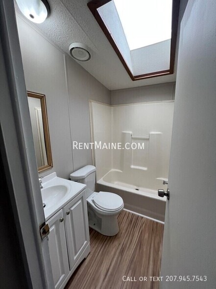 Building Photo - 45 Pheasant Hill Trailer Park