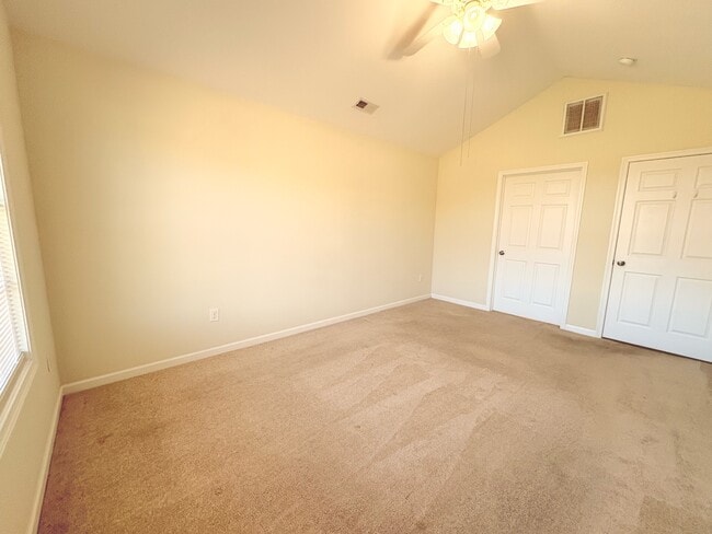 Building Photo - 62 Lofty Cir