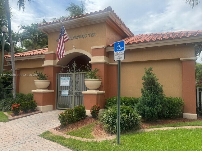 Building Photo - 4941 Tradewinds Ter
