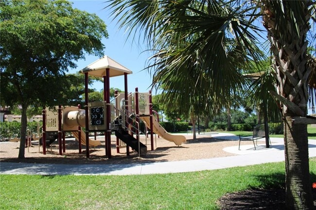 Building Photo - 20313 Lagente Cir