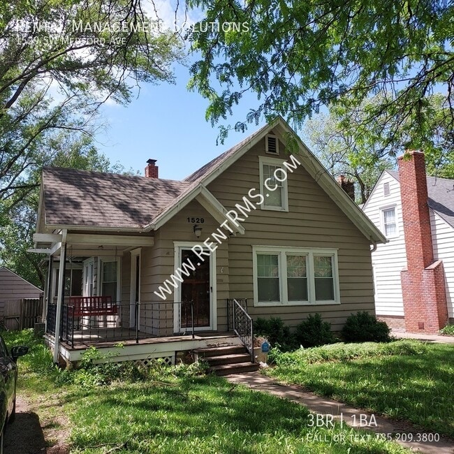 Primary Photo - 1529 SW Medford Ave