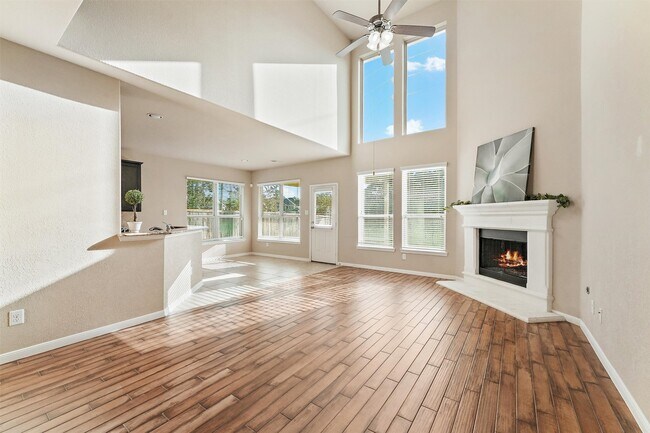 Building Photo - 91 West Wading Pond Circle