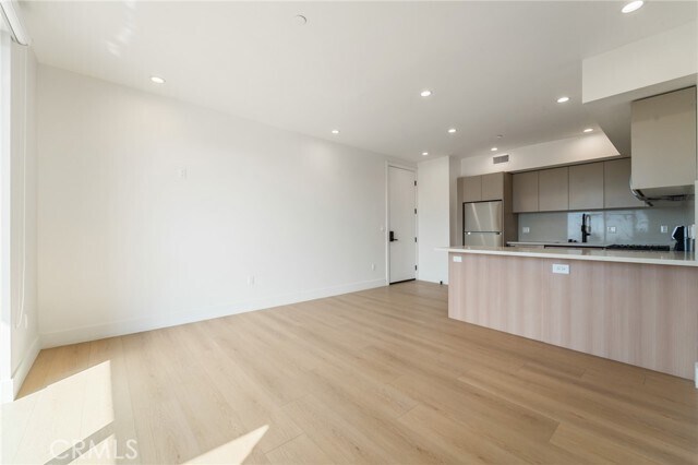 Building Photo - 7510 Sepulveda Blvd