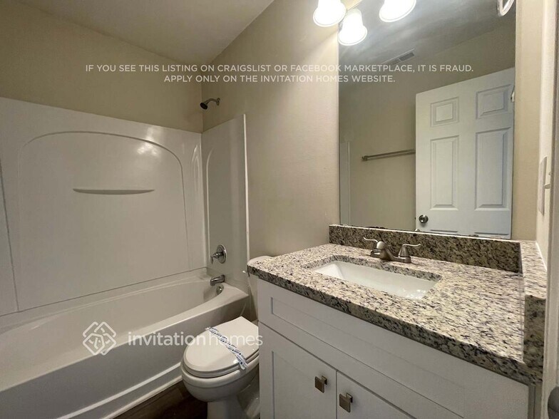 Building Photo - 721 Carly Court