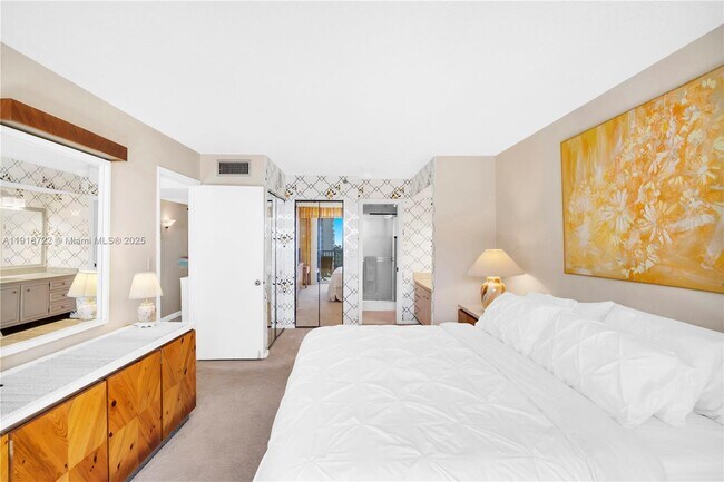 Building Photo - 200 Ocean Trail Way