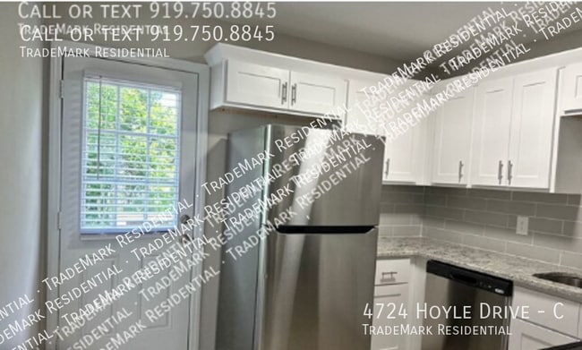 Building Photo - 4724 Hoyle Dr